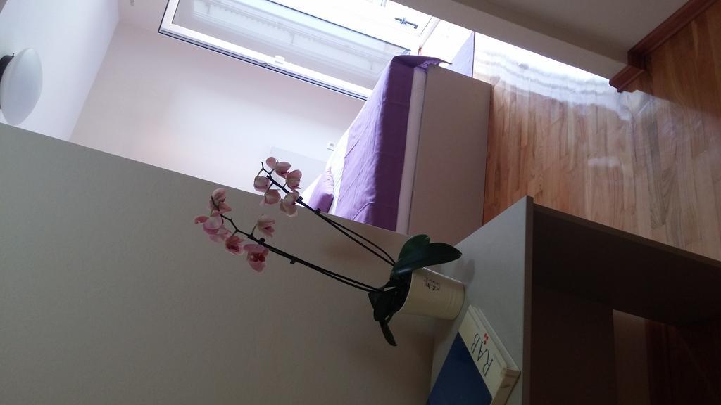 Rooms Vukusic ราบ ภายนอก รูปภาพ