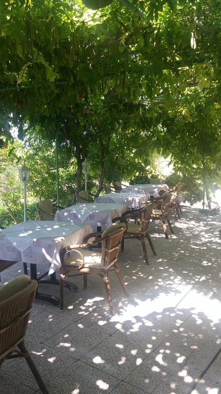 Rooms Vukusic ราบ ภายนอก รูปภาพ