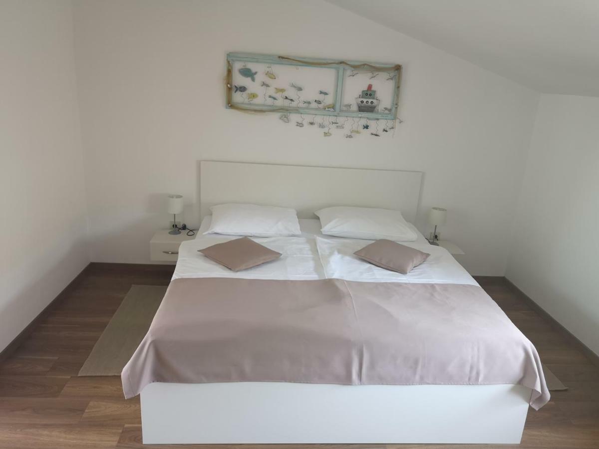 Rooms Vukusic ราบ ภายนอก รูปภาพ